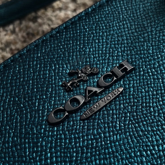 🎉 SOLD 🎉. - Picture 3 of 5